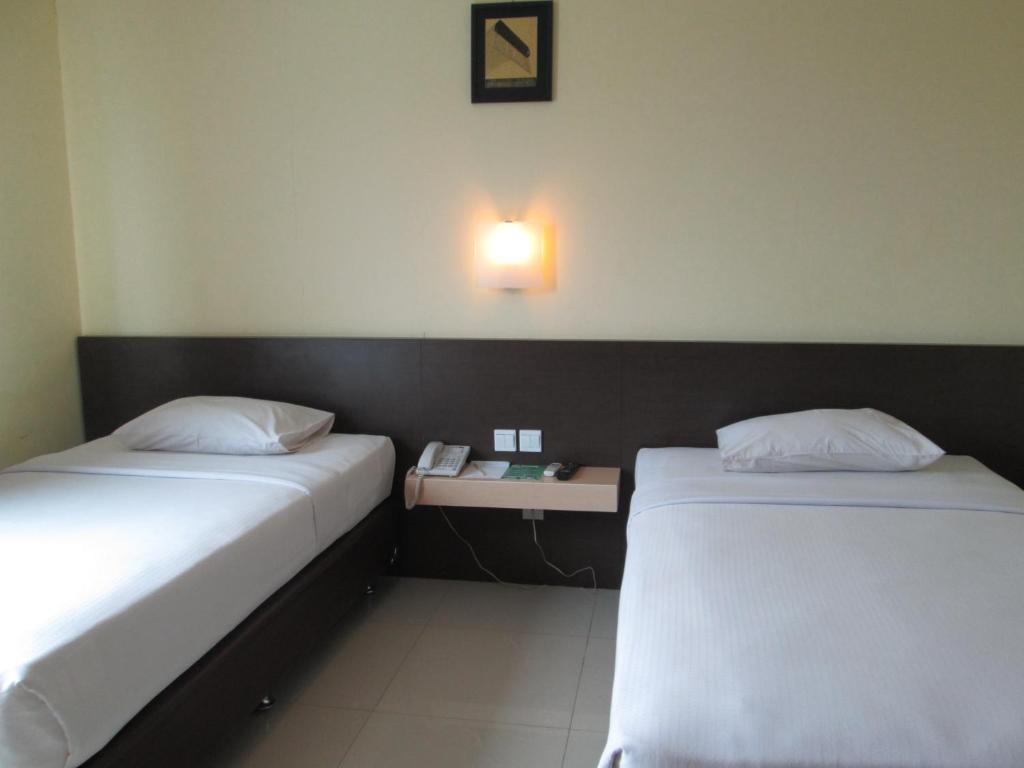 Mj Hotel Samarinda Room photo